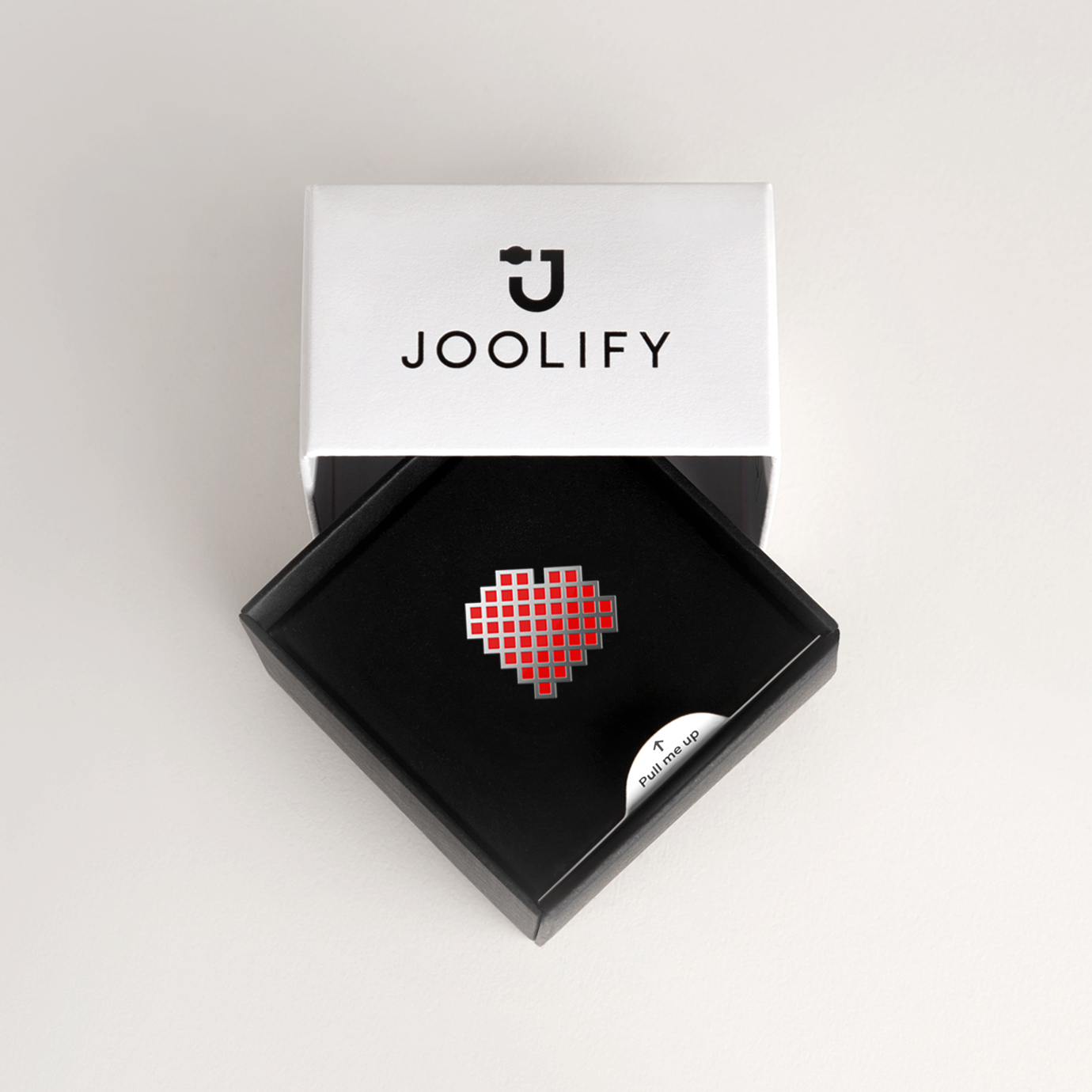 Packaging για τα Joollions της Joolify. Εναλλασσόμενα κοσμήματα από επιπλατινωμένο ασήμι 925.