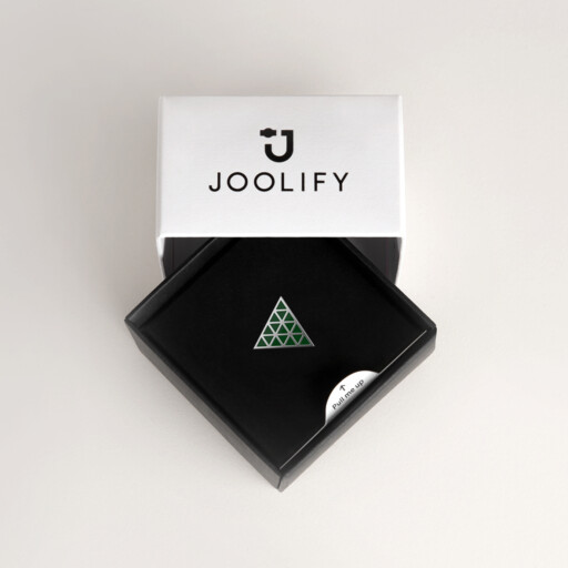 Packaging για τα Joollions της Joolify. Εναλλασσόμενα κοσμήματα από επιπλατινωμένο ασήμι 925.